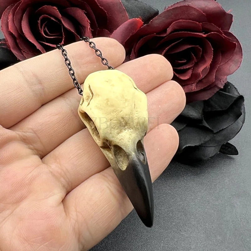 Original close-up of the raven skull necklace